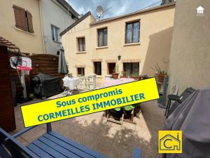 AU COEUR DU VILLAGE