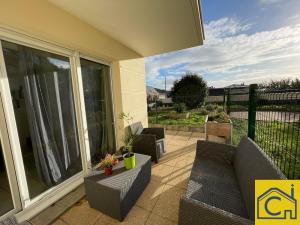 Investisseurs F2 avec terrasse et parking