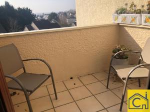 F4 avec balcon et parking