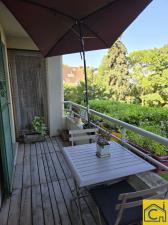 F3 avec balcon et box