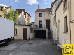 Immeuble proche commodités