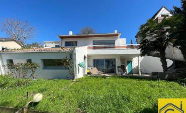 Maison d'architecte vue Seine