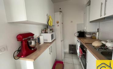 Investisseurs F2 avec terrasse et parking