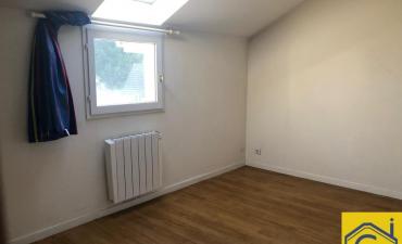 F4 en duplex avec balcon et parking