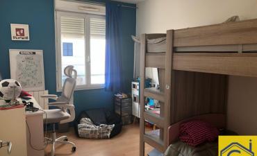 Duplex avec terrasse et parking