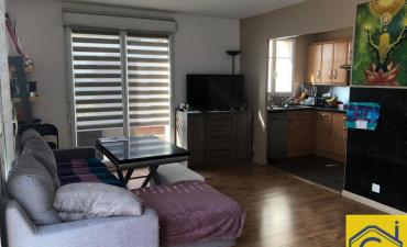 Duplex avec terrasse et parking
