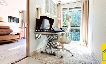 F2 BIS avec balcon et parking