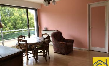 F2 Meublé centre ville Photo F2 Meublé centre ville