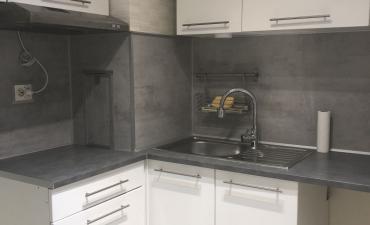 F2 avec parking et balcon