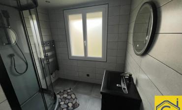 Pavillon 4 chambres avec sous-sol