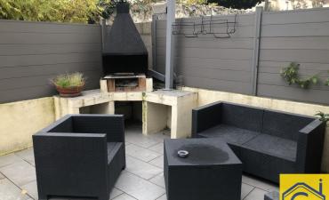 F2 avec jardin et parking Photo F2 avec jardin et parking