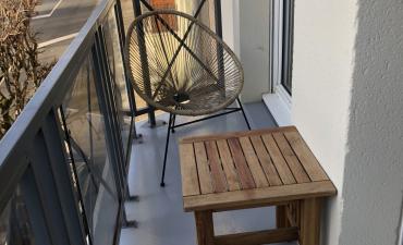 F2 meublé avec balcon et parking