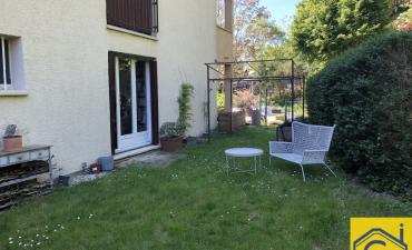 3 Chambres, box, parking et jardin