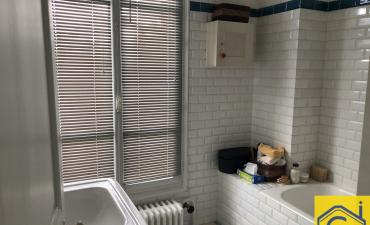 Proche commodités 4 chambres
