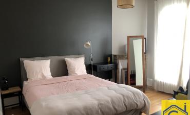 Proche commodités 4 chambres
