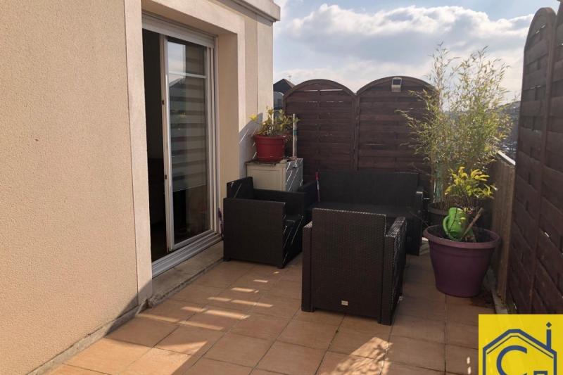 Duplex avec terrasse et parking