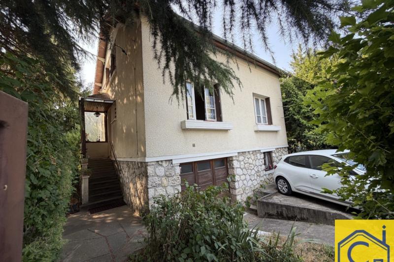 Pavillon 4 chambres Beau potentiel