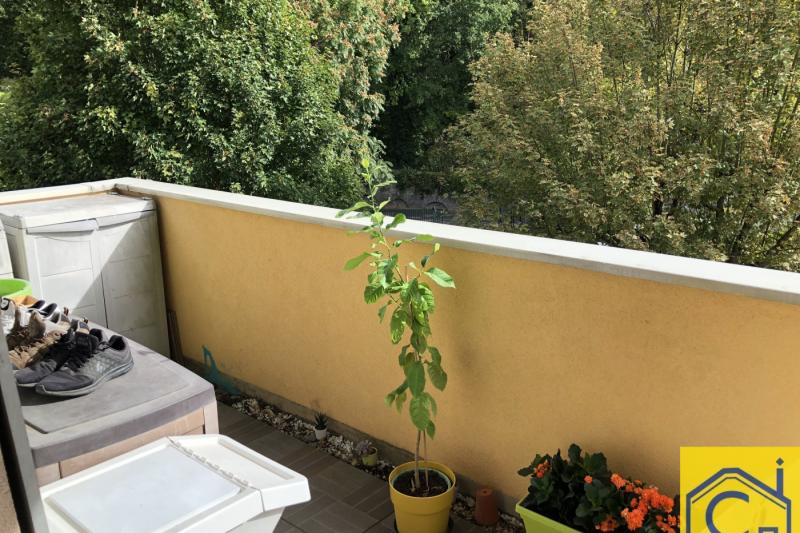 F4 avec balcon et parking